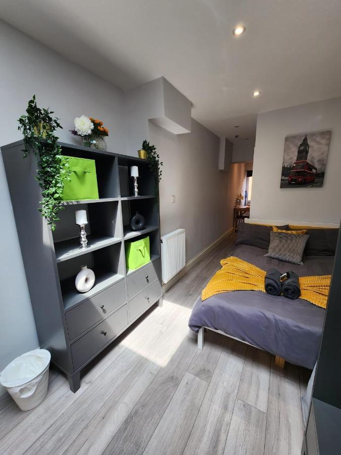 Appartamento Cosy Studio Wembley Stadium Gem Esterno foto